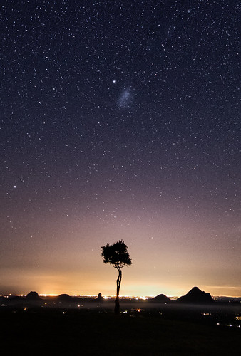 australia d750 lonetree longexposure maleny nightphotography nightsky nikon queensland southeastqueensland starrysky stars sunshinecoast sunshinecoasthinterland