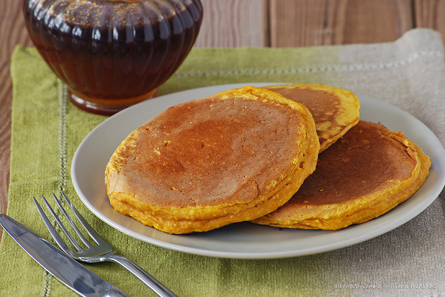 Pumpkin pancakes | Liliana Fuchs | Flickr