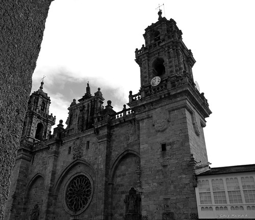 mondoñedo lugo galicia catedraldemondoñedo plazadelacatedral arteenmondoñedo pueblosdegalicia oreidastartas elreydelastartas