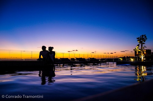 sunset portrait love water pool evening agua couple amor ngc piscina romance date casal namoro poente fimdetarde