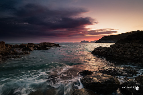 sea seascape luz water sunrise landscape mar spain agua rocks wave paisaje puestadesol olas rocas cantabria vientosur marcantábrico