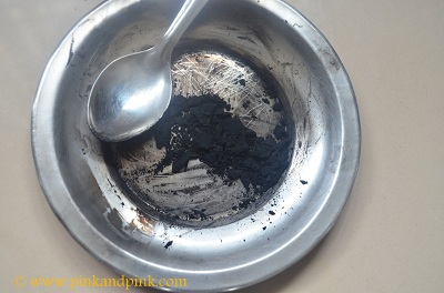 Scapr soot with spoon - How to make kajal at home