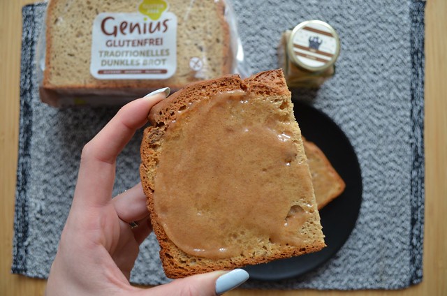 Genius Gluten Free bread in Germany review Traditionelles Dunkeles Brot toast with Kaiser Zimt Honig