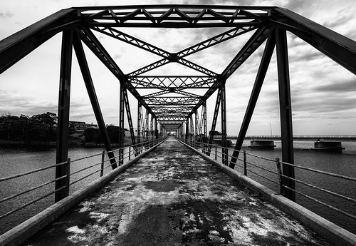 old bridge river steel frame tasmania scamander scamanderriver