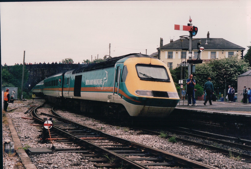 Midland Mainline meets the King Par summer 30th May 1998.
