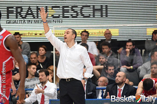 Coach Vincenzo Esposito (Pisotia)