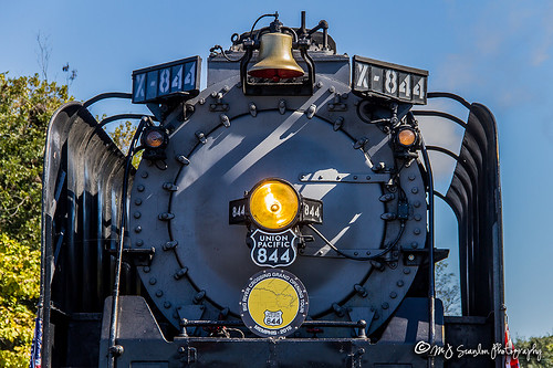 rail railroad track train iron steel steam engine locomotive machine arkansas memphis tennessee bald knob big wheels trek tour river connecting union pacific 844 special outdoor vehicle crowd classic old throwback throw back bygone time