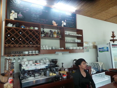 Cafe Sabel, bar and order counter