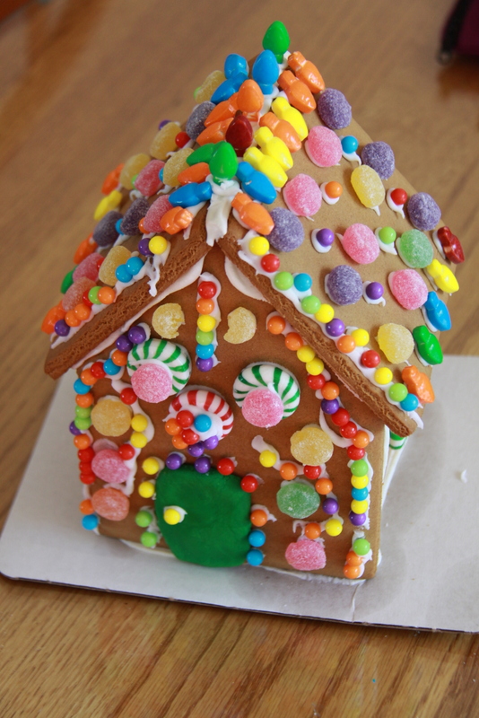 Gingerbread House (5)