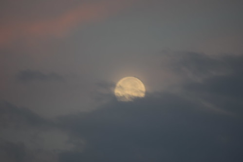 moon6 sunriseclouds