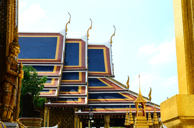 Beautiful roof of the Chapel of the Emerald Buddha in Grand Palace