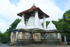 Gadaladeniya Rajamaha Viharaya
