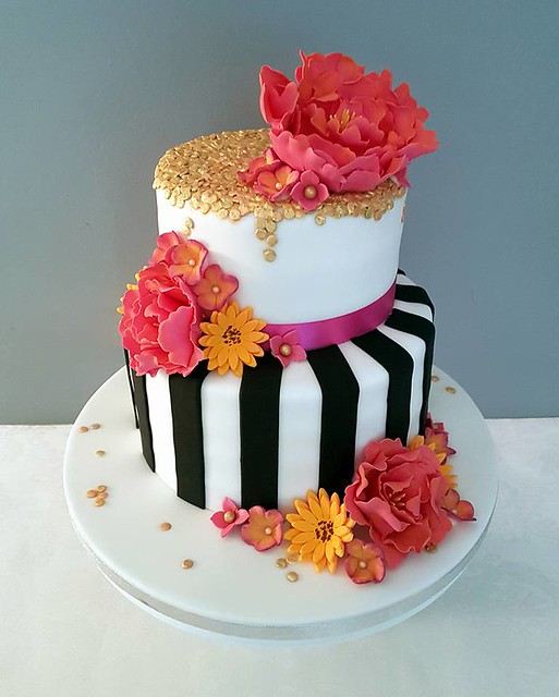 Cake by Papillon Bleu Bakery