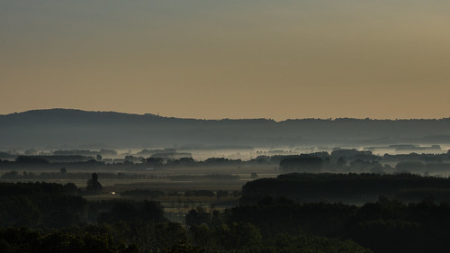 morning italy panorama mist nature fog sunrise landscape dawn countryside italia alba widescreen sony hill natura it campagna piemonte to layers alpha sonya sel overlook 169 piedmont paesaggio csc candia oss 16x9 foschia ilce canavese sonyalpha mirrorless 1650mm a6000 sonyα emount selp1650 sonyalpha6000 ilce6000 sonya6000 sonyilce6000 sony⍺6000 ⍺6000