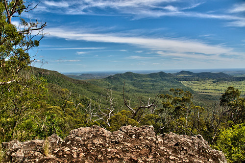 bunyamnp australia oloneo landscape lookout view hills queensland bunyamountainsnationalpark