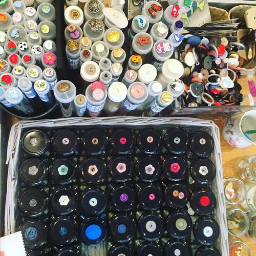 Decisions, decisions... #buttons at #vivitrading in #kinsale.