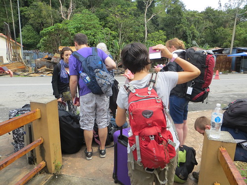 friends crossing border malaysia asiatrip 2015 gadventures southeastasiauncovered