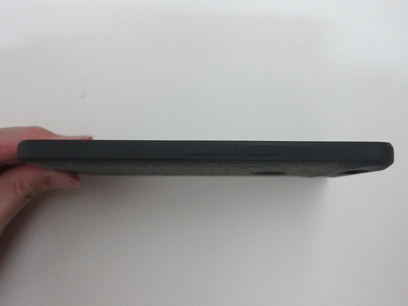 Nexus 6P Official Case - With Nexus 6P - Right