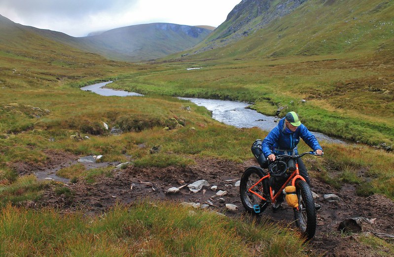 Escaping the bogs in Gleann Beag