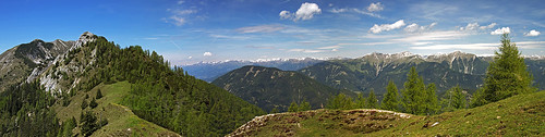 ziljskealpe austria gailtalalps mountain hiking outdoor landscape panorama meadow mountainpeak