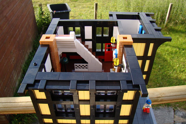 Tudor Style Photographer's - Custom Lego Modular Building