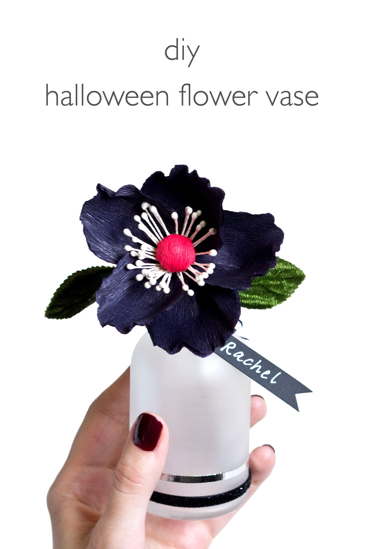 DIY Halloween Flower Vase | click through for the full tutorial!