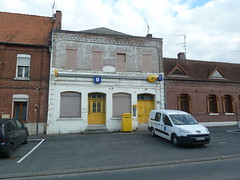 2015-10-08  Lécluse