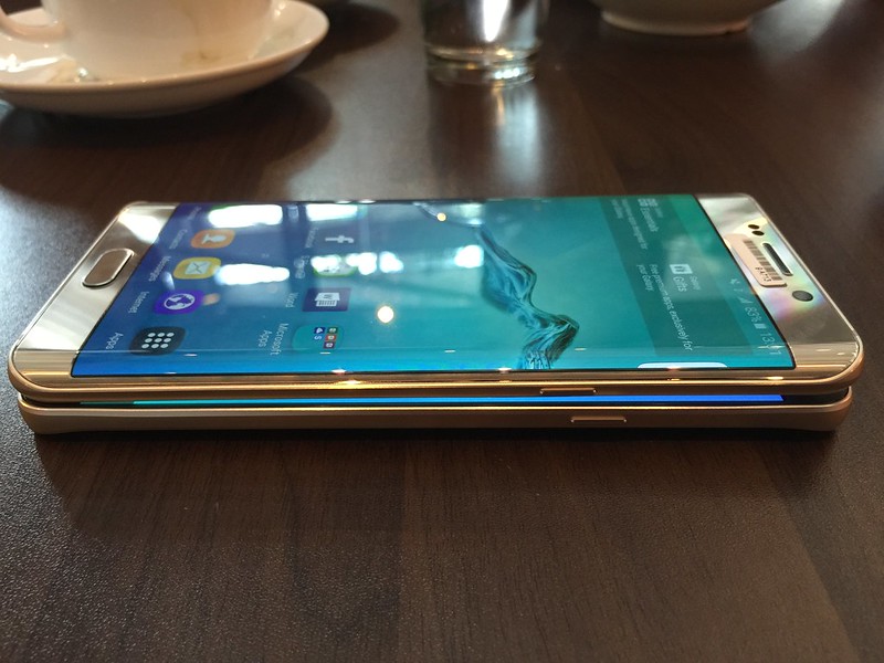 Samsung Galaxy Note 5 & S6 edge+ - Right