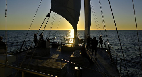 sunset newzealand nz southisland tasmansea navigator doubtfulsound yp fiordland fiordlandnavigator