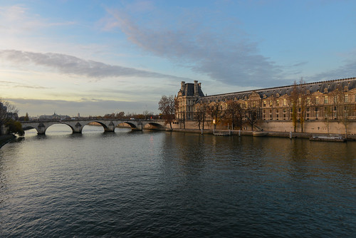 Musée du Louvre and Pont Royal