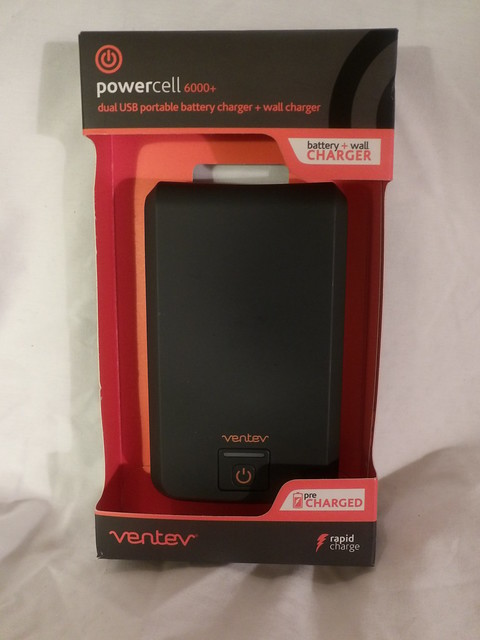 Heavy on Fashion Gift/Shopping Guide Holiday15 - Powercell 6000+ portable charger