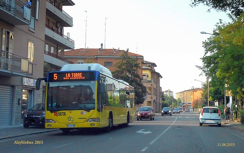 autobus Citaro cng n°146 in strada Morane - linea 5