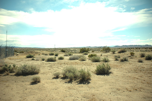 california usa desert nikond70s barren hinkley xanthous