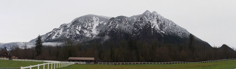 Mountains from Snoqualmie