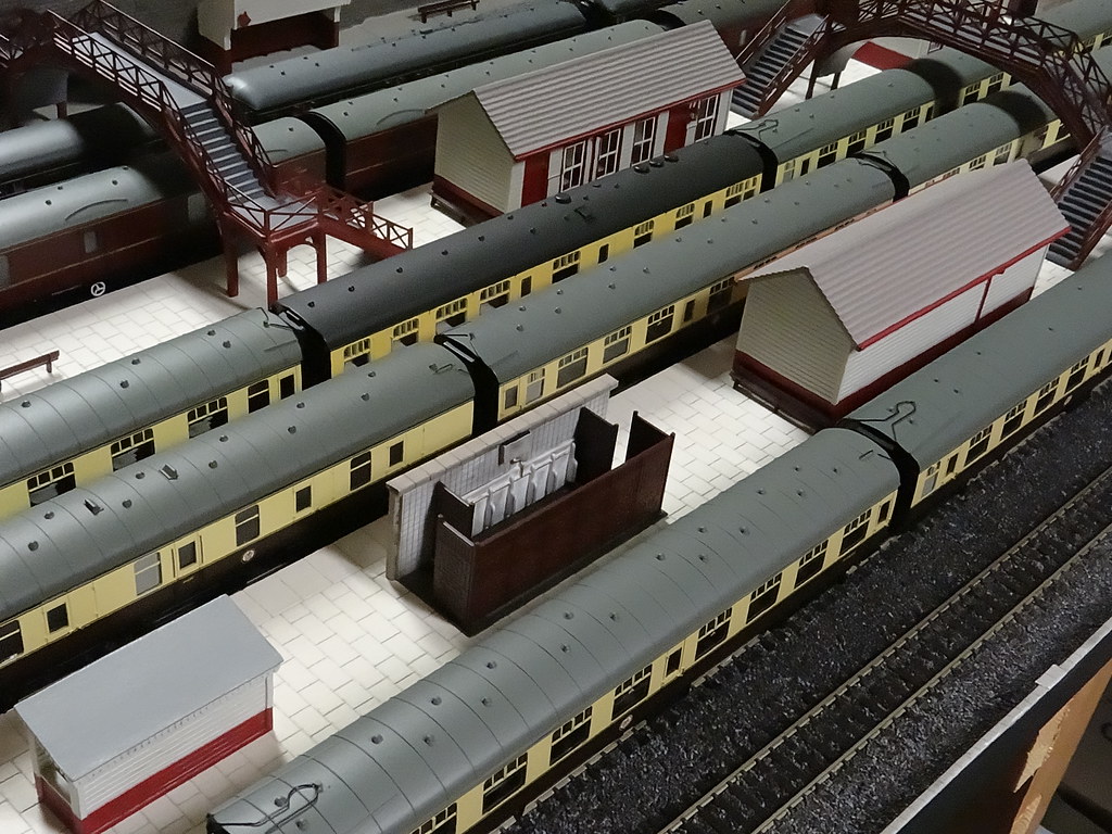 Bringing Mk1 Bachmann Coaches closer – some thoughts on couplings ...