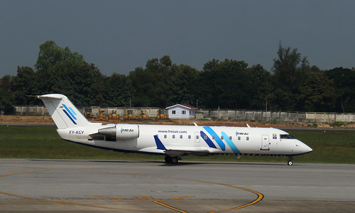 bombardier canadair crj200lr xyagy fmi air charter runway yangon airport myanmar regional jet