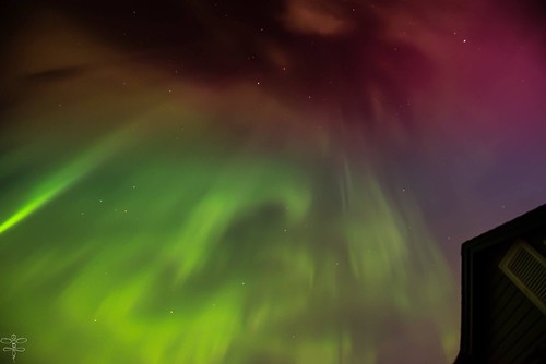 Aurora last night above our house Best I have seen this year Only lasted about 5 minutes