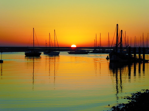 2015 november portugal algarve olhao olhão sunset sundown waterfront marina boats yachts water cyclingshepherd sky pib unlimitedphotos algarvepitoresco