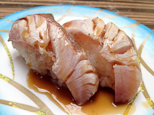 Seared-Hamachi-and-Spring-Onion-Teriyaki-Sauce-Hamachi-Aburi-Teriyaki