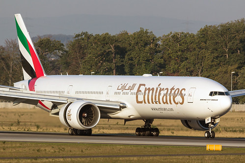 Boeing 777-31HER Emirates A6-ENF (FRA)