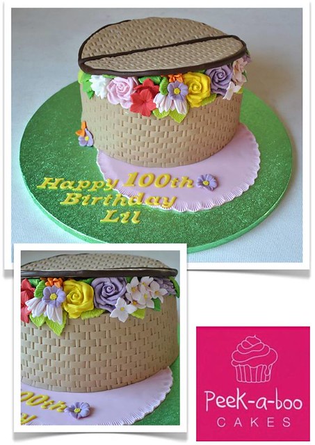 Cake by Peek-a-boo Cakes