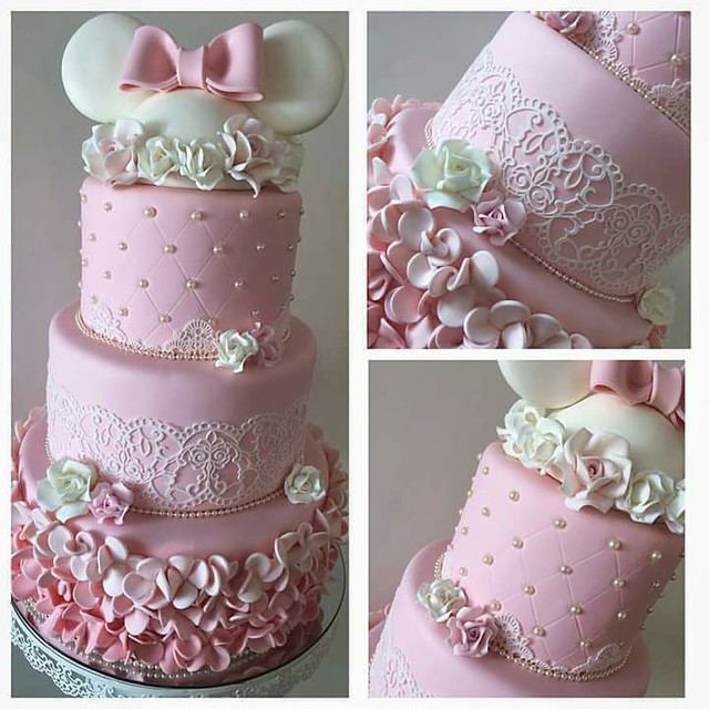 Cake by Comida