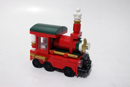 LEGO Seasonal Holiday Christmas Train (40138)