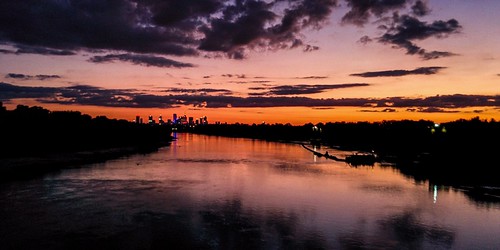 city sunset sky reflection nature skyline clouds river horizon poland warsaw warszawa vistula wisla