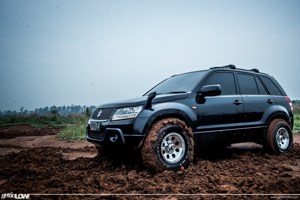 GETTINLOW  Ozzie Jonathan: 2008 Suzuki Grand Vitara