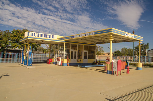 coalinga california richfield gasoline station gas