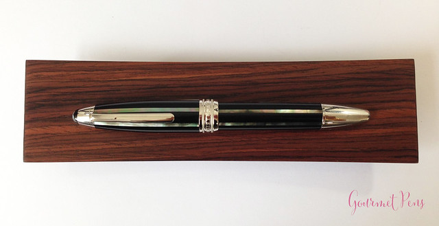 Review Montblanc Moon Pearl LeGrand FP @couronneducomte (7)