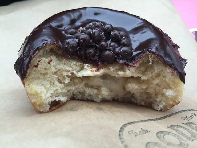Rodeo caviar and cream - Rodeo Donut