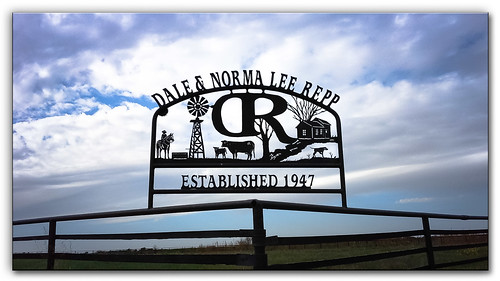ranch sky oklahoma clouds rural fence us gate unitedstates decorative countryroads fortcobb