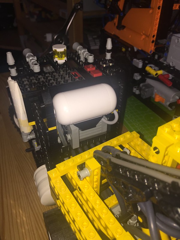 Air Tank for Lego 8868 Air Tech Claw Rig